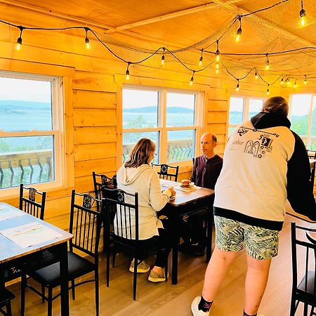 Knotty Pine Ocean Front Suite - Adults Only 인고니시 외부 사진