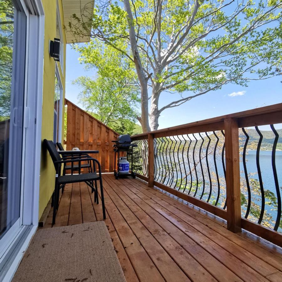 Knotty Pine Ocean Front Suite - Adults Only 인고니시 외부 사진
