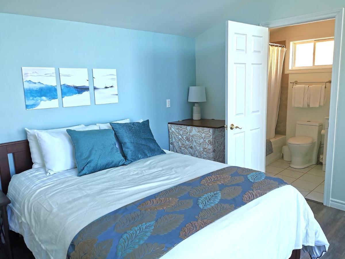 Knotty Pine Ocean Front Suite - Adults Only 인고니시 외부 사진